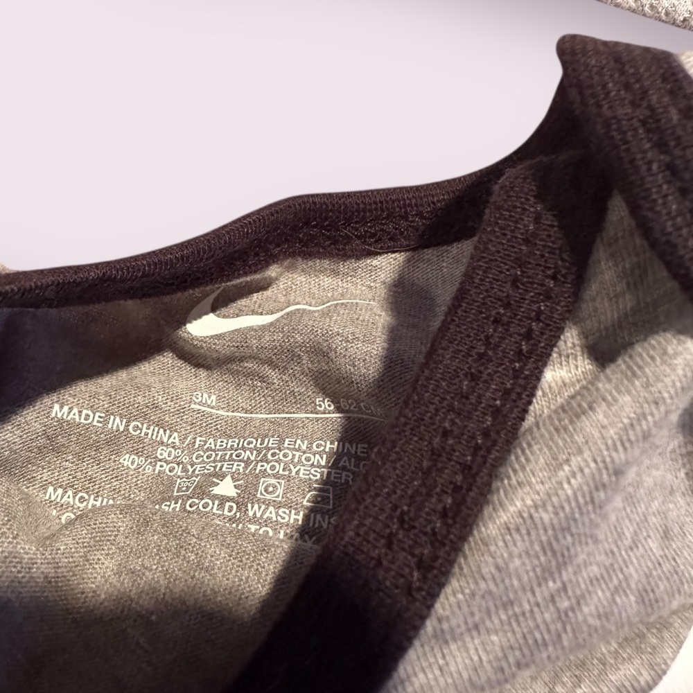 Set of Three Baby Nike Outfits With Matching Hats Size 3 Months and 6 Months - Picture 7 of 11